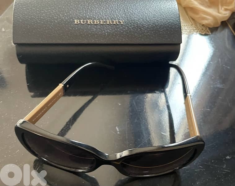 Burberry sunglasses for wouman 3