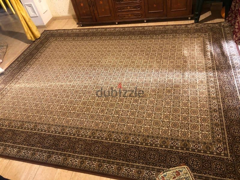 سجادة اوروبية بحالة ممتازة ٣ * ٤ 7