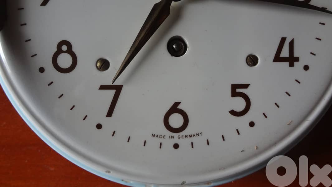 Vintage 60s Wehrle  German ceramic/metal mechanical clock 20 cm workin 3