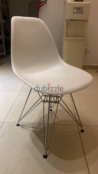 Two chairs very clean 1