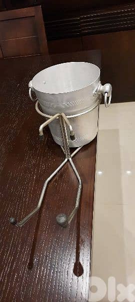 Ice bucket 1