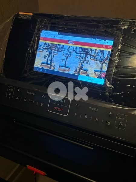 Treadmill 4HP AC motor 150 kg 3