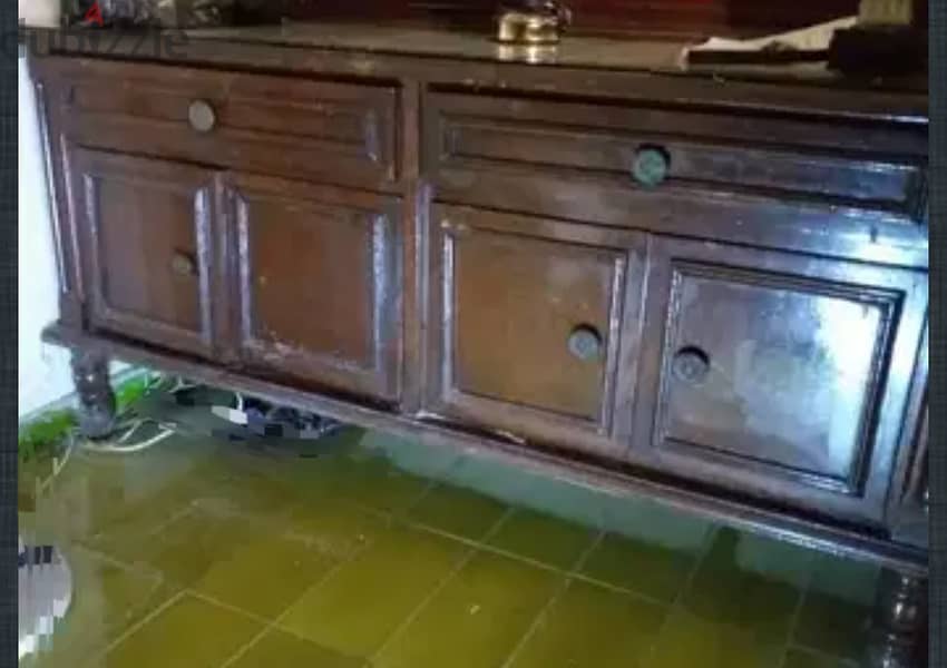 Side table Dressoire 1