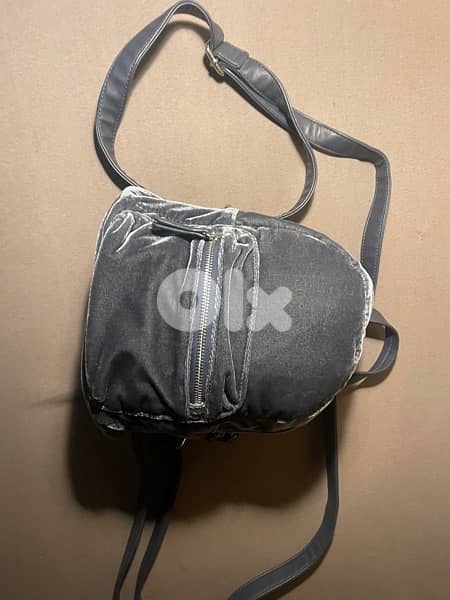 PARFOIT backpack grey velvet new 13
