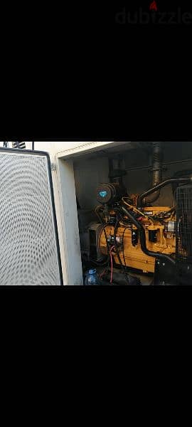 مولد كهرباء 210 kva john deere بخاخ كهرباء بحالة ممتازة مع كاتم 2