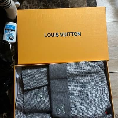 Louis vuitton beanie
