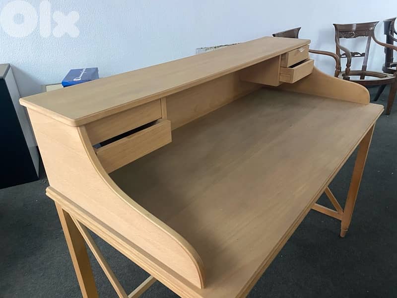 Brand new Bedroom Desk ( Factory Liquidation Price ) 3
