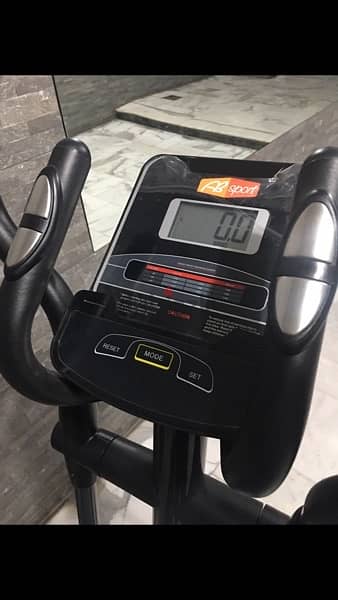 elliptical new heavy duty very good quality 4