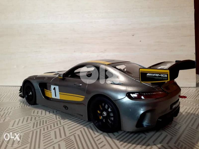 Mercedes AMG GT3 R/C Car 1:14. 7
