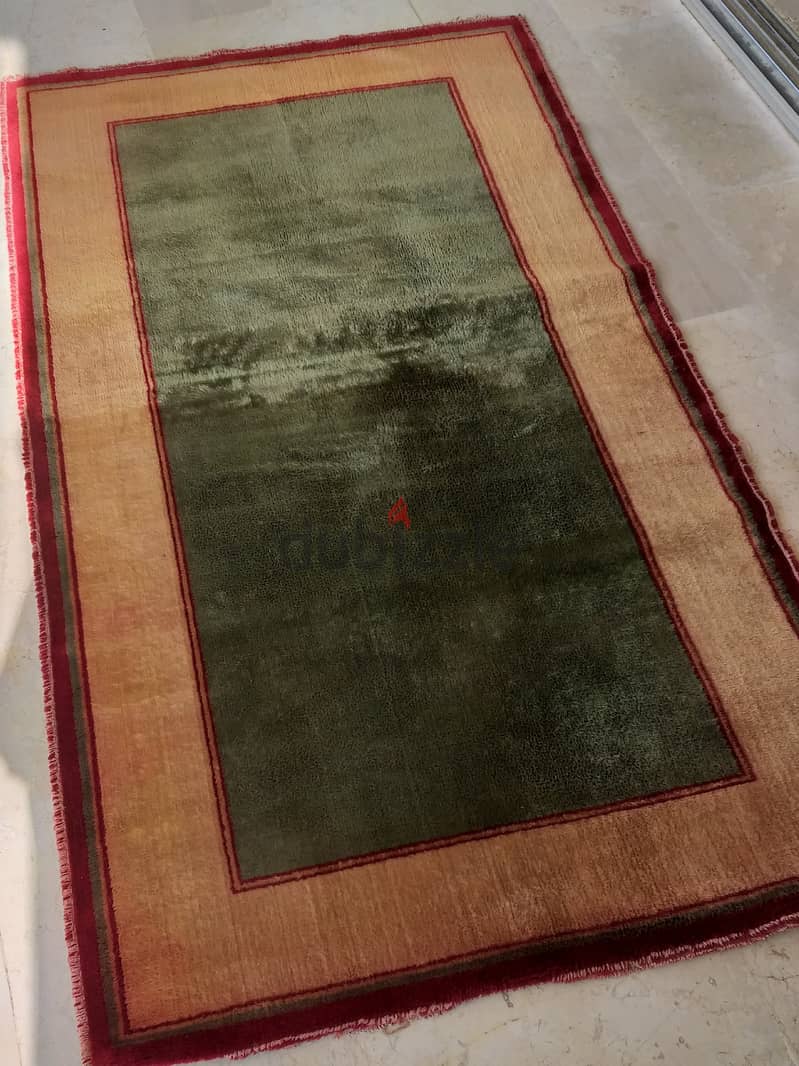 Beautiful Modern Carpet 1