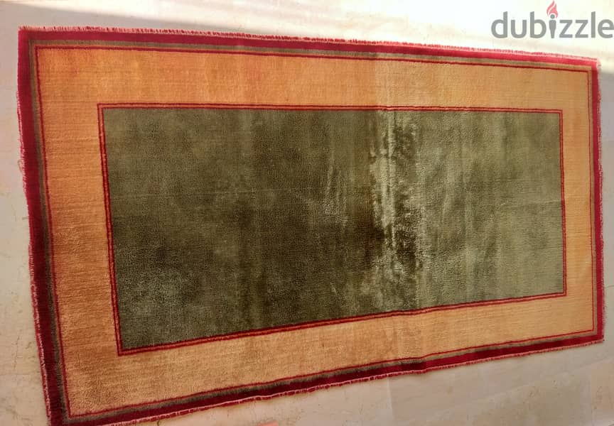 Beautiful Modern Carpet 3