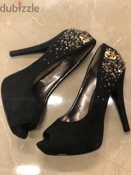 shoes for women/ladies size 37 any for 10$ 2