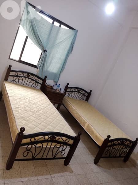 تخت مفرد ماليزي مع فرشه 0