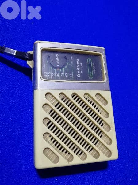 old A. M sanyo Radio 1