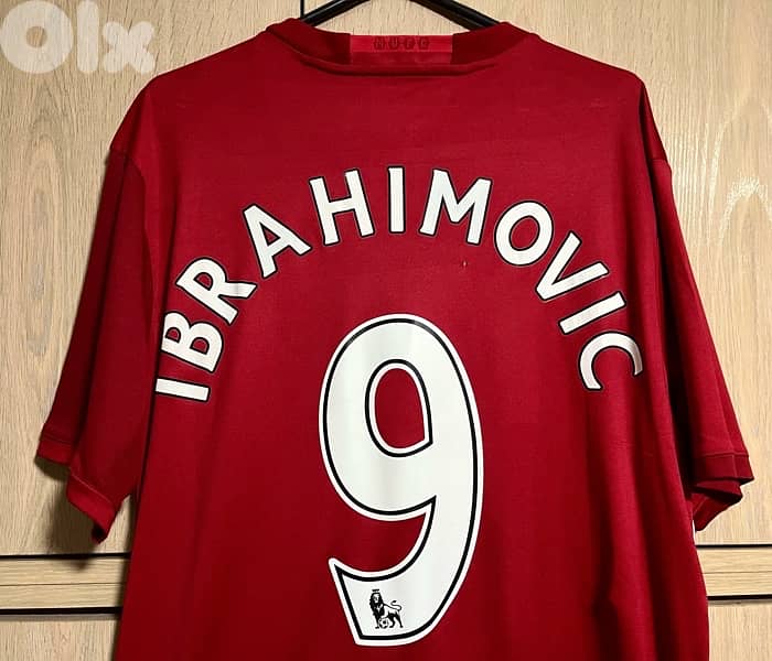 Manchester United ibrahimović premier league print home adidas kit 0