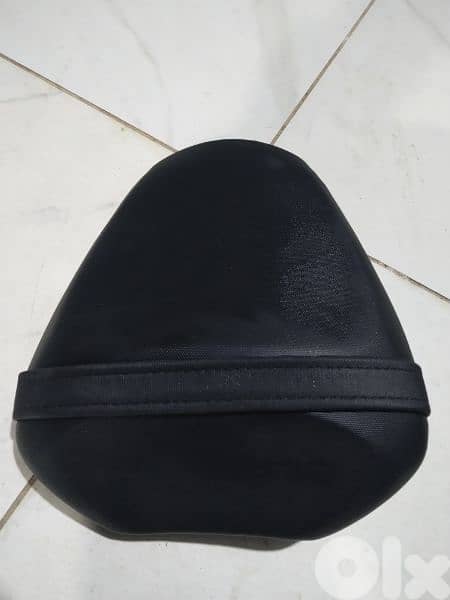 motorcycle seats aprilia,hero,suzuki,vespa,Piaggio,moto guzzi,Ducati, 2