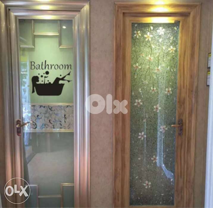 Funky long lasting and removable bathroom sticker 3$ 5