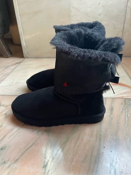 UGG boot 2