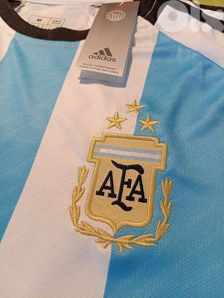 Messi Argentina 3 Stars Football Shirt & Short(Made in Thailand) 4