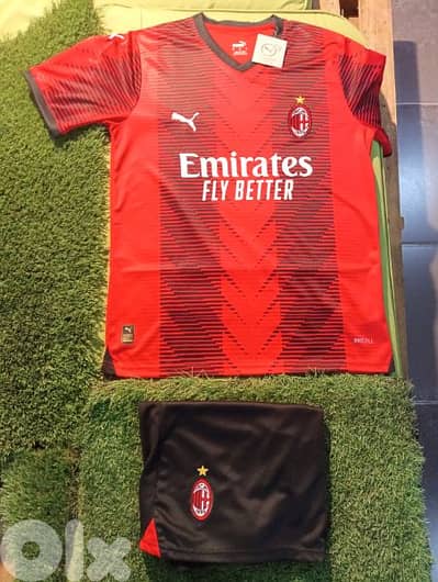 AC Milan Rafael Leão Football Shirt & Short(Made in Thailand)