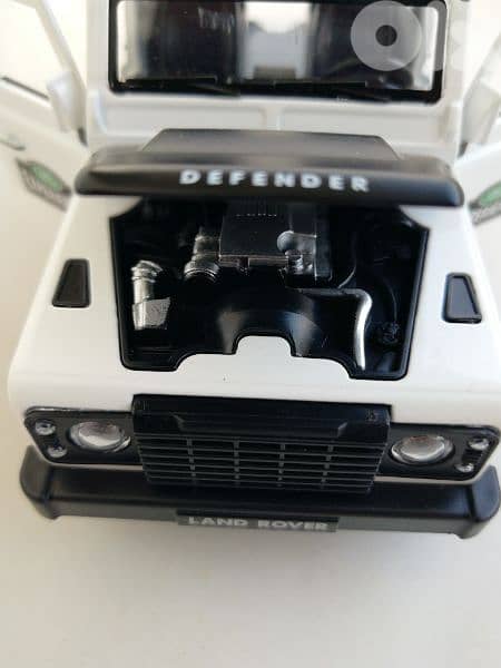 Diecast Land Rover 1