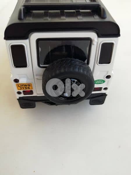 Diecast Land Rover 2