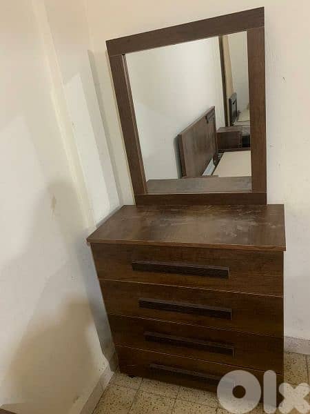 شفنيرة مع مرايا 80 سم 0