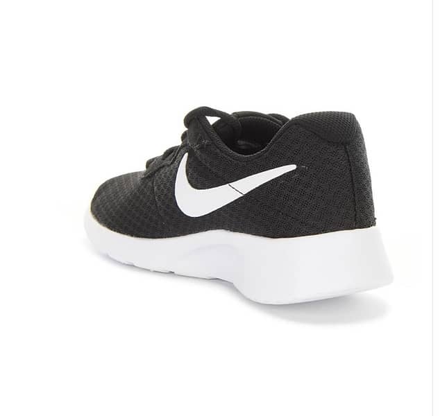 Nike Tanjun 1
