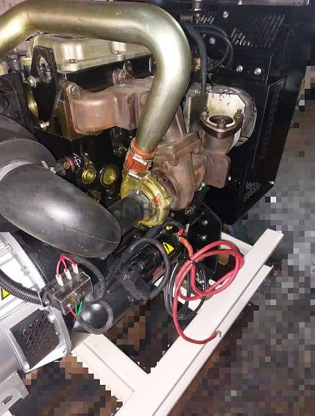مولدperkins 45KVA  دينموLINZ إيطالي مجموعة شبه جديدة ما بتحط عليه ليرة 1