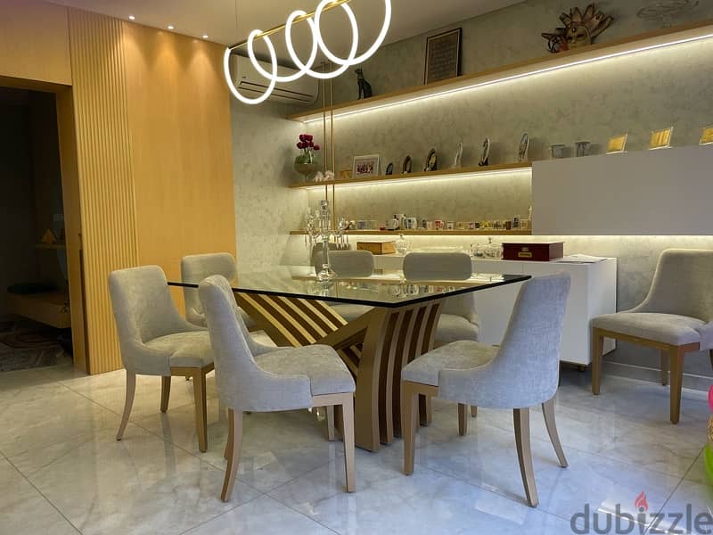 Dining set with 8 chairs and console 1