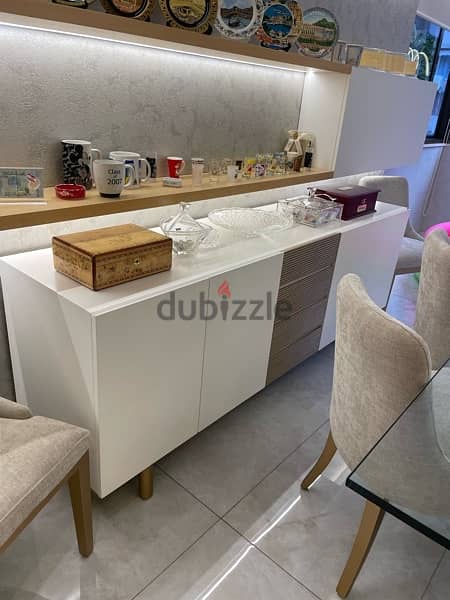 Dining set with 8 chairs and console 4