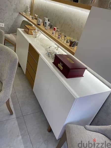 Dining set with 8 chairs and console 5