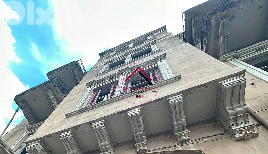 Prime Location Building for sale in Saifi 0