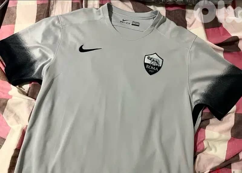 Roma FC totti 10 2015 away nike limited edition jersey 1