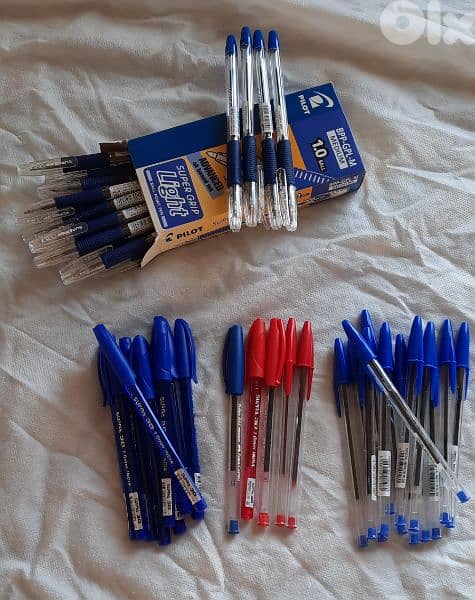 Pens bic, pilot, and supra 0