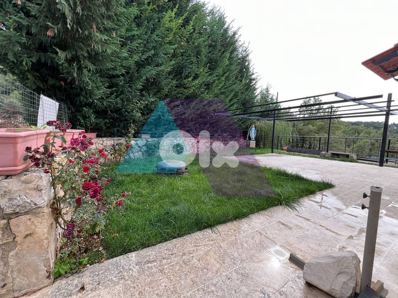 165 m2 villa+ garden+ open view for sale in Mechmech - فيلا في مشمش 0