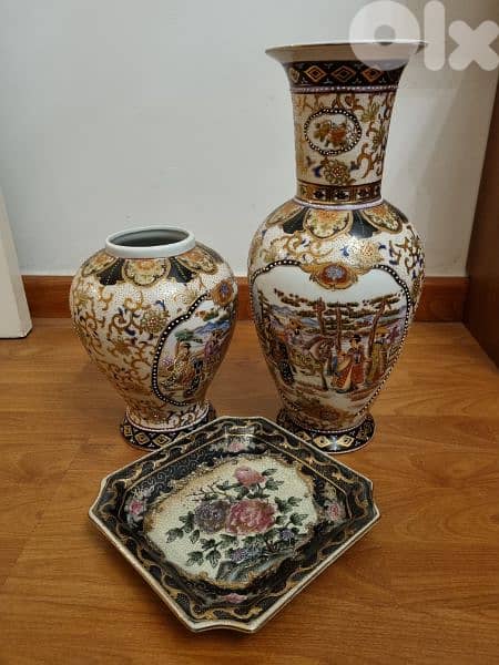 A unique  antique  3 pieces  baught long time ago from paris 8