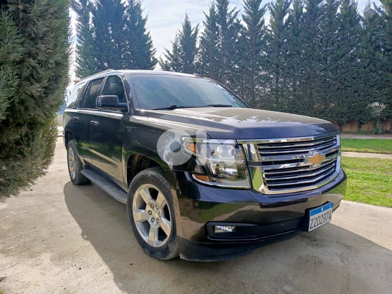 Tahoe LTZ 4WD 7-seats Captain Chairs, black leather 0