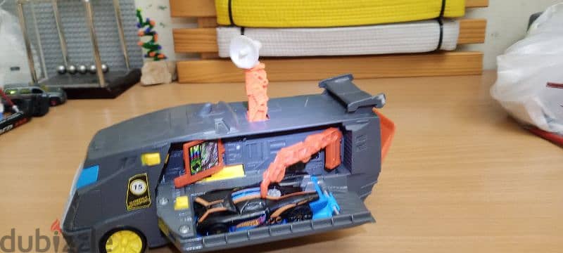 hot wheels truck for 9$ 2