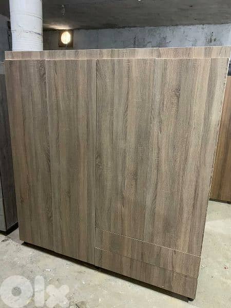 خزانة حجم كبير عرض 180سم 0