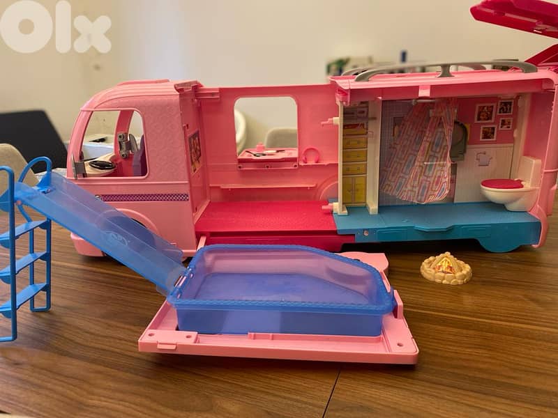 barbie camper 0