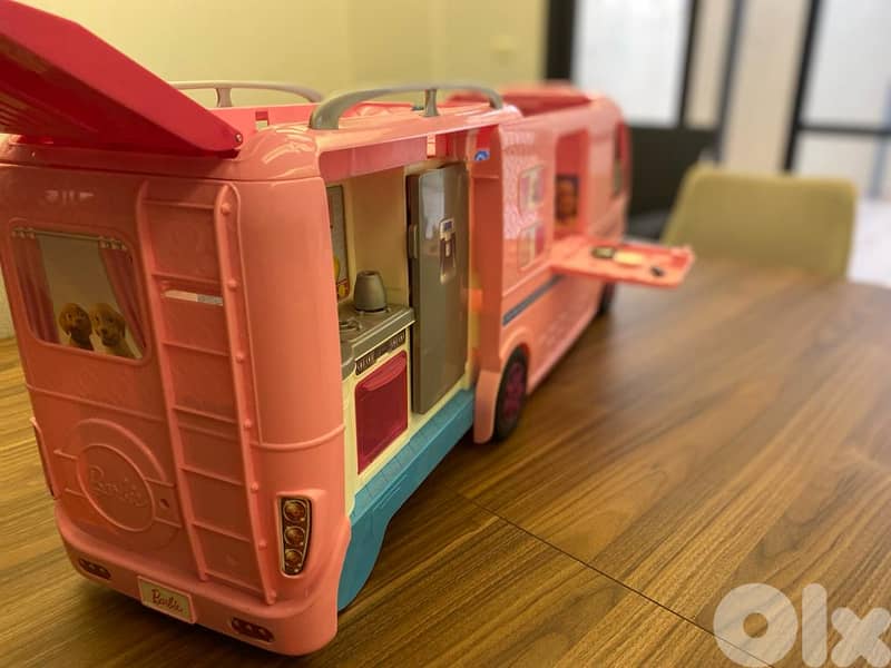 barbie camper 1
