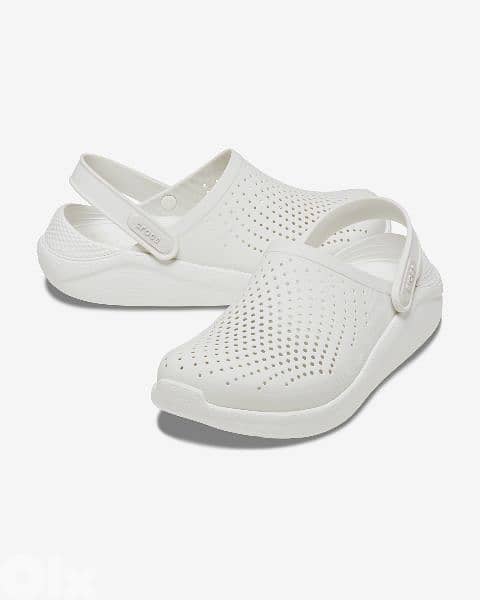 white crocs 0