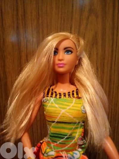CANDY STRIPES FASHIONISTAS Mattel2016 Great doll+her Own Shoes+bag=24$