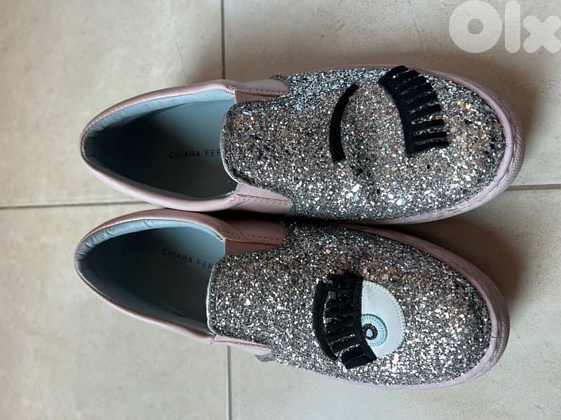 Chiara Ferragni Glitter Embellished Slip-On Sneakers size 39 6
