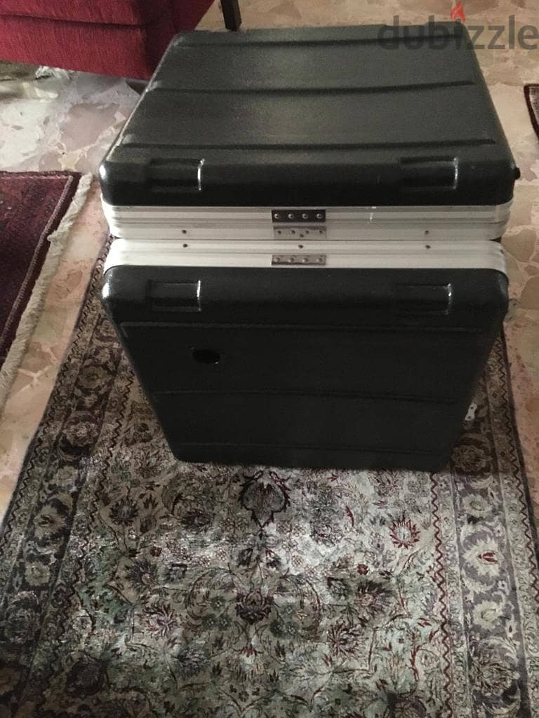 American Audio Mixer flight case 2