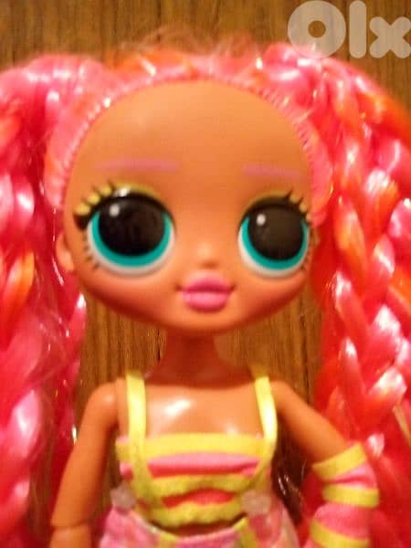 LOL NEON SERIES LIGHTS DAZZLE MGA Great doll in Her Own Wear+Shoes=34$ 5