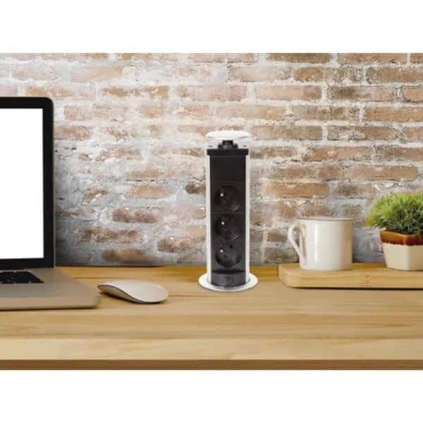 aluminium pop up extension lead 3