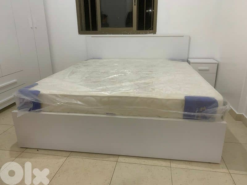 تخت مجوز 170 سم مع فرشة نوعية مرتبة 0