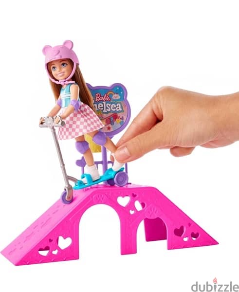 Barbie Toys, Chelsea Doll and Accessories, Skatepark Playset 2